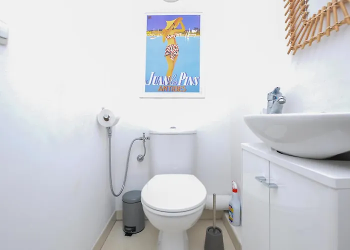 Apartment 1 Bedroom Gorgeous In